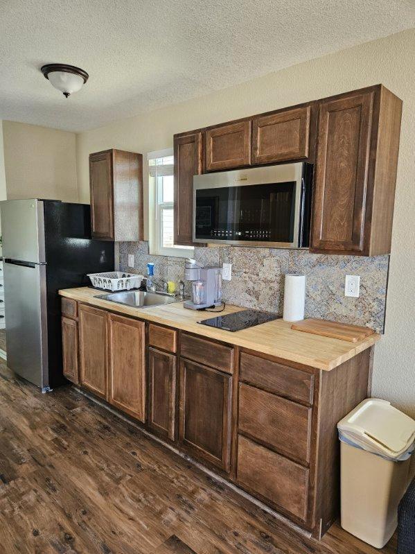 Tiny Cabin #19 American Trails Quartzsite 外观 照片